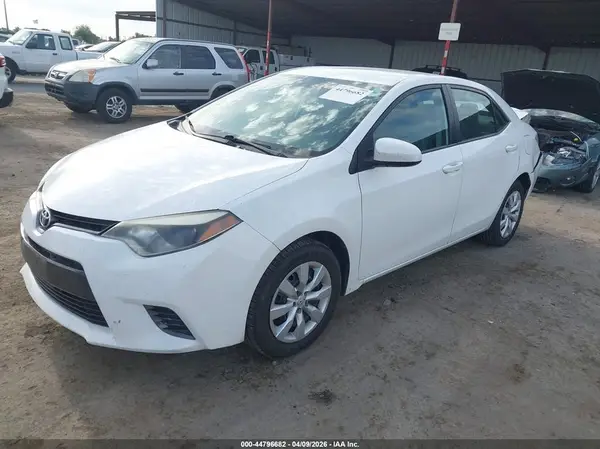 5YFBURHE8GP441473 2016 TOYOTA COROLLA - Image 2