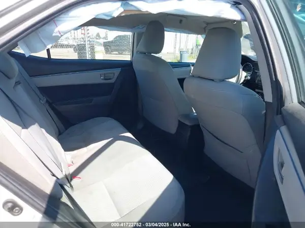 5YFBURHE8GP444793 2016 TOYOTA COROLLA - Image 8