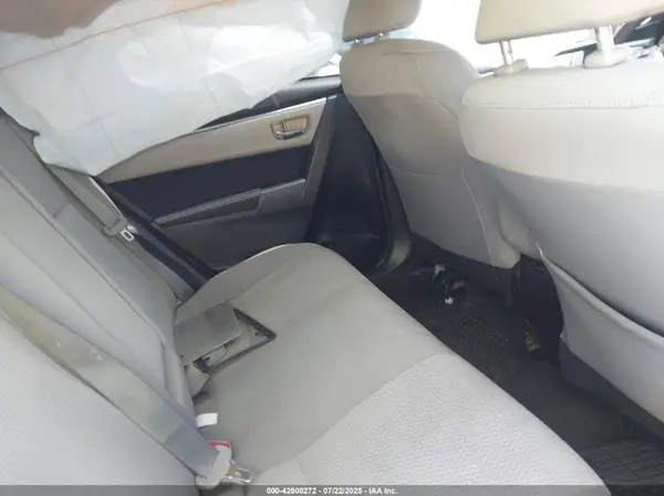 5YFBURHE8GP445801 2016 TOYOTA COROLLA - Image 8