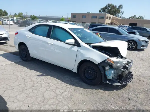5YFBURHE8GP454014 2016 TOYOTA COROLLA - Image 1