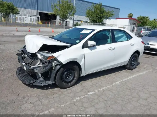 5YFBURHE8GP454014 2016 TOYOTA COROLLA - Image 2