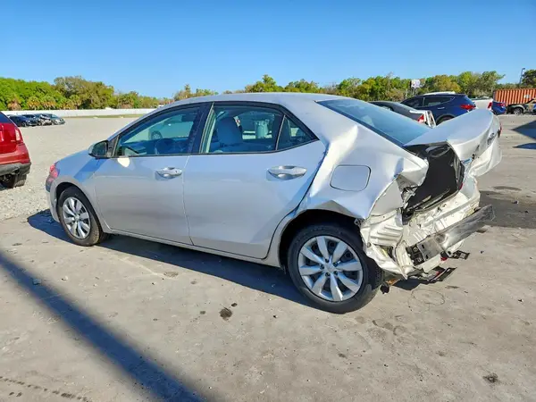 5YFBURHE8GP458094 2016 TOYOTA COROLLA - Image 2