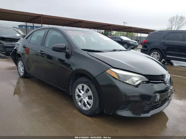 5YFBURHE8GP459486 2016 TOYOTA COROLLA - Image 1