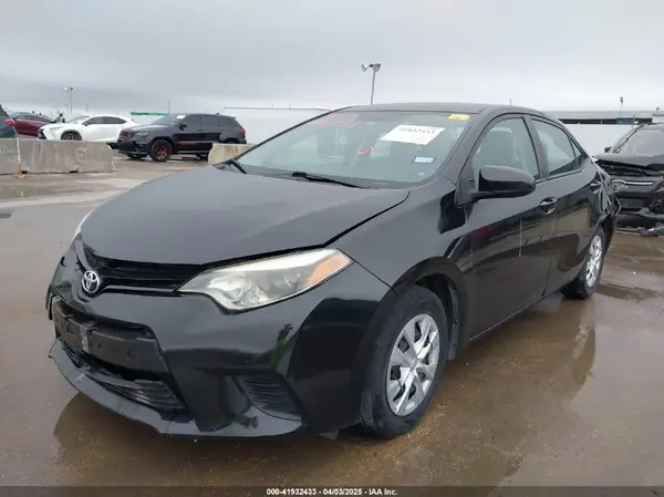 5YFBURHE8GP459486 2016 TOYOTA COROLLA - Image 2
