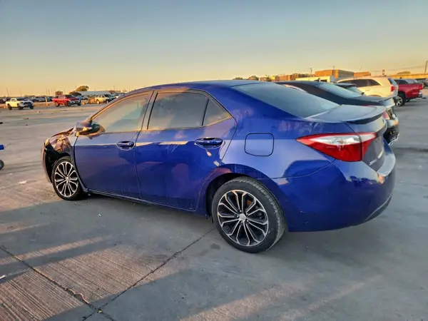 5YFBURHE8GP460606 2016 TOYOTA COROLLA - Image 2