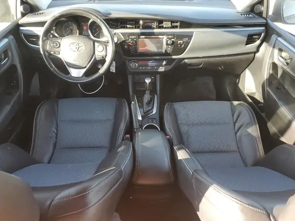 5YFBURHE8GP461562 2016 TOYOTA COROLLA - Image 8