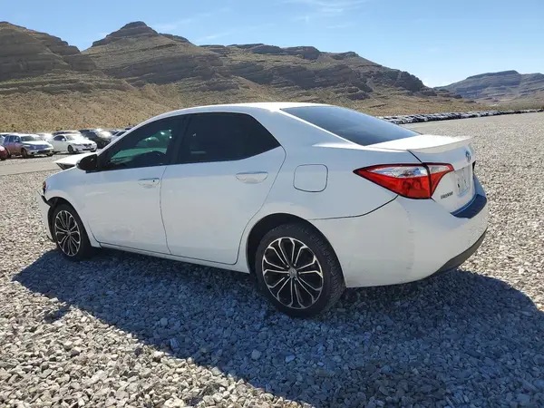 5YFBURHE8GP461903 2016 TOYOTA COROLLA - Image 2