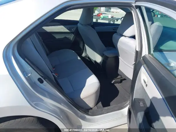 5YFBURHE8GP463568 2016 TOYOTA COROLLA - Image 8