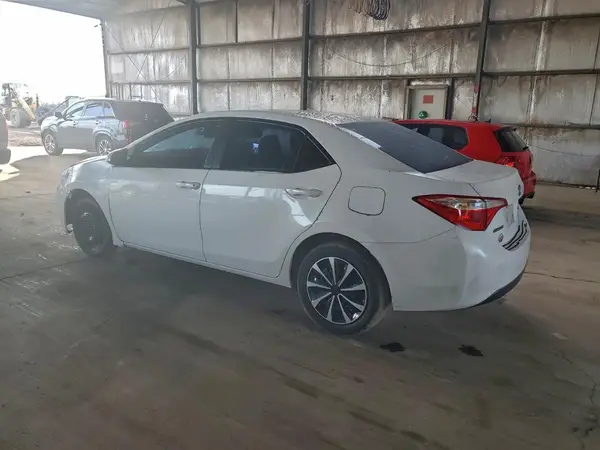 5YFBURHE8GP465949 2016 TOYOTA COROLLA - Image 2
