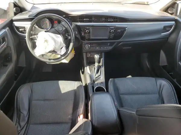 5YFBURHE8GP473985 2016 TOYOTA COROLLA - Image 8