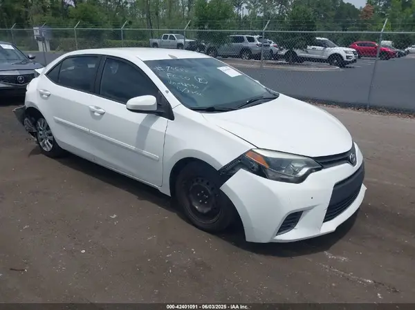5YFBURHE8GP482590 2016 TOYOTA COROLLA - Image 1