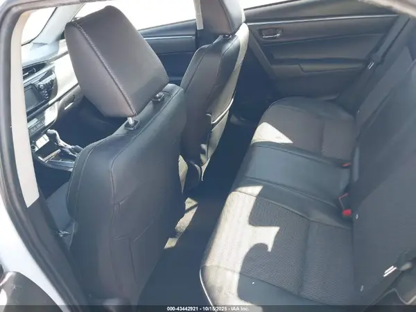 5YFBURHE8GP485067 2016 TOYOTA COROLLA - Image 8
