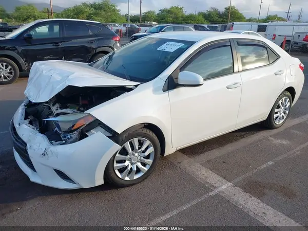 5YFBURHE8GP494402 2016 TOYOTA COROLLA - Image 2