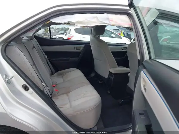 5YFBURHE8GP498501 2016 TOYOTA COROLLA - Image 8