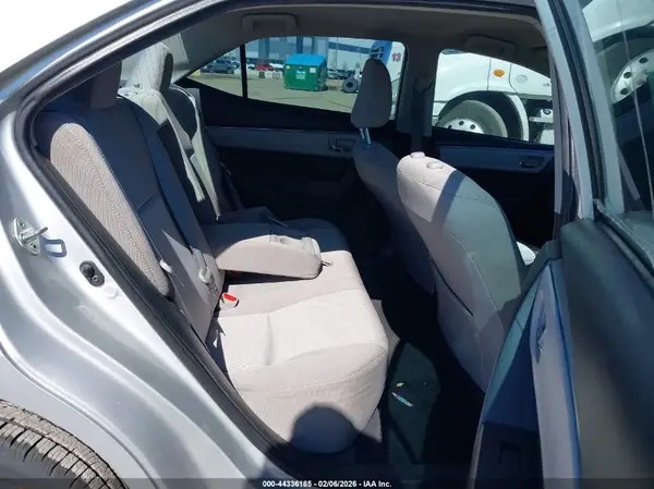 5YFBURHE8GP499132 2016 TOYOTA COROLLA - Image 8