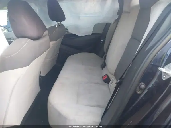 5YFBURHE8GP501235 2016 TOYOTA COROLLA - Image 8
