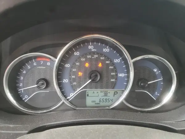 5YFBURHE8GP501493 2016 TOYOTA COROLLA - Image 8