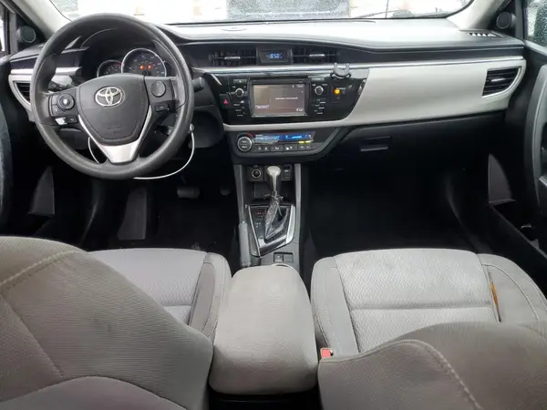 5YFBURHE8GP503633 2016 TOYOTA COROLLA - Image 8
