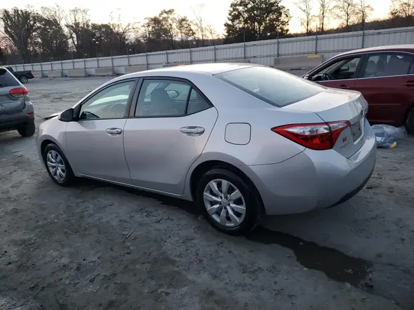 5YFBURHE8GP505169 2016 TOYOTA COROLLA - Image 2