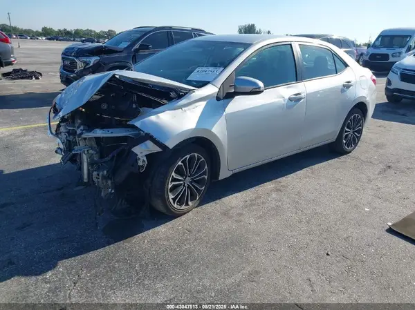 5YFBURHE8GP509500 2016 TOYOTA COROLLA - Image 2