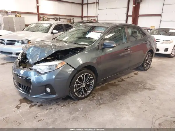 5YFBURHE8GP510260 2016 TOYOTA COROLLA - Image 2