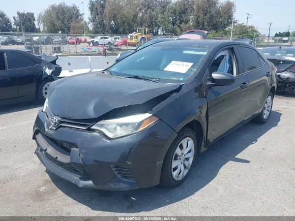 5YFBURHE8GP515023 2016 TOYOTA COROLLA - Image 2
