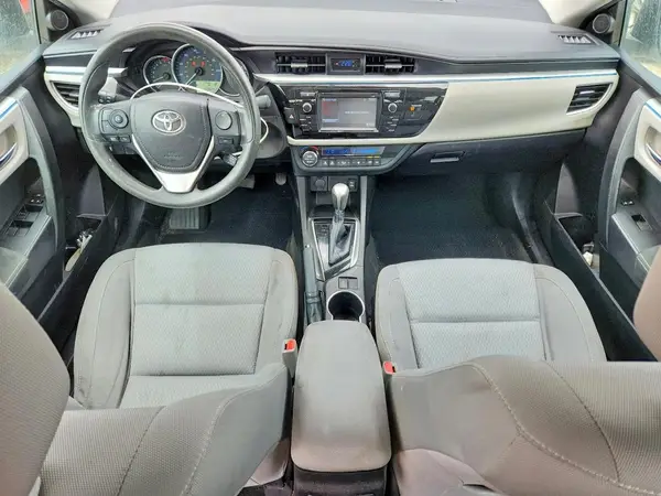 5YFBURHE8GP525325 2016 TOYOTA COROLLA - Image 8