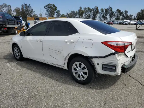 5YFBURHE8GP529455 2016 TOYOTA COROLLA - Image 2