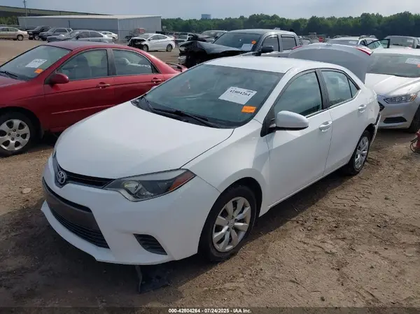 5YFBURHE8GP530654 2016 TOYOTA COROLLA - Image 2