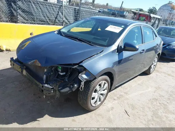 5YFBURHE8GP530878 2016 TOYOTA COROLLA - Image 2