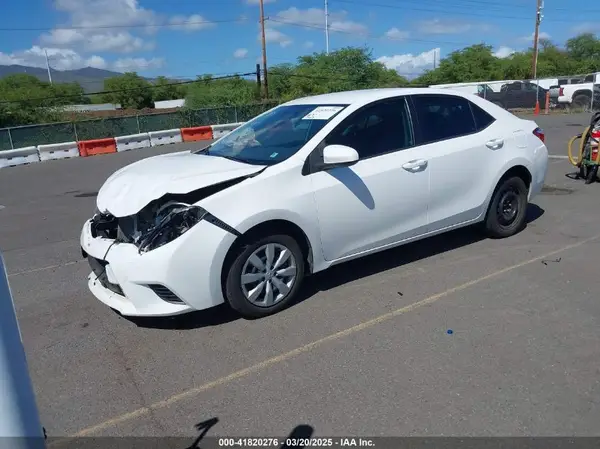 5YFBURHE8GP532792 2016 TOYOTA COROLLA - Image 2