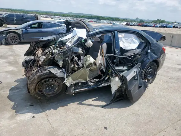 5YFBURHE8GP540598 2016 TOYOTA COROLLA - Image 1