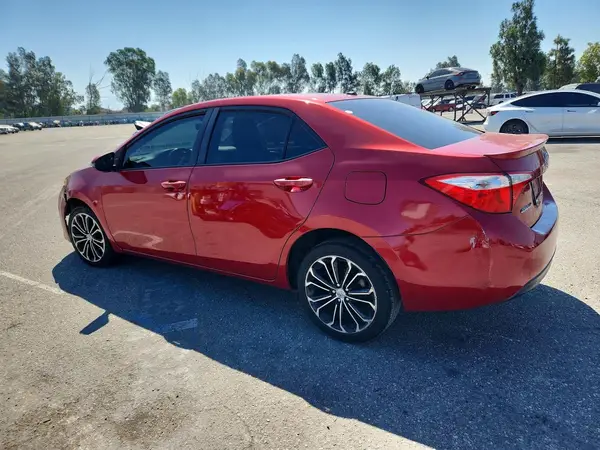 5YFBURHE8GP545462 2016 TOYOTA COROLLA - Image 2