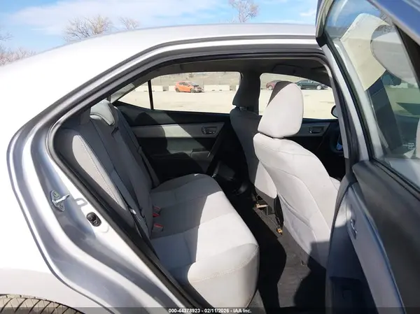 5YFBURHE8GP546143 2016 TOYOTA COROLLA - Image 8