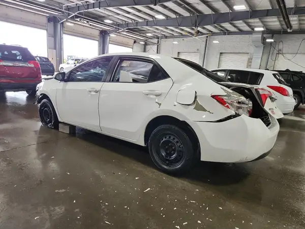 5YFBURHE8GP547874 2016 TOYOTA COROLLA - Image 2