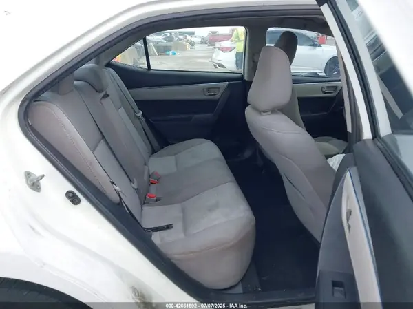 5YFBURHE8GP555439 2016 TOYOTA COROLLA - Image 8