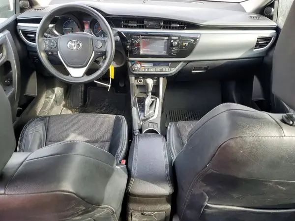 5YFBURHE8GP558132 2016 TOYOTA COROLLA - Image 8