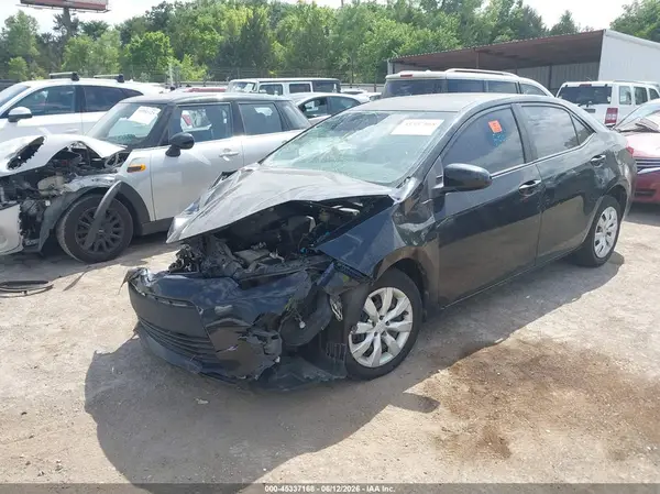 5YFBURHE8GP558535 2016 TOYOTA COROLLA - Image 2