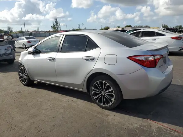 5YFBURHE8GP565209 2016 TOYOTA COROLLA - Image 2