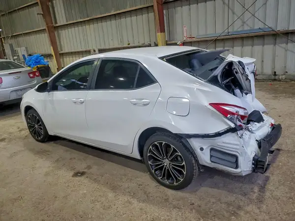 5YFBURHE8GP565615 2016 TOYOTA COROLLA - Image 2