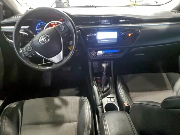 5YFBURHE8GP565615 2016 TOYOTA COROLLA - Image 8