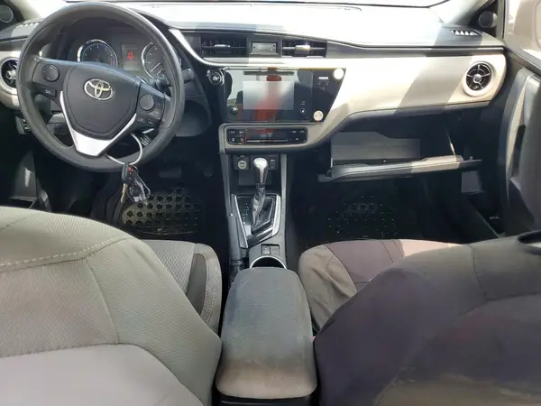 5YFBURHE8HP571075 2017 TOYOTA COROLLA - Image 8