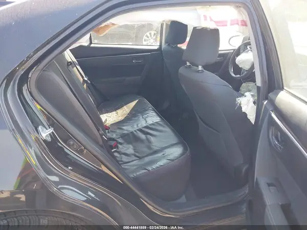 5YFBURHE8HP571478 2017 TOYOTA COROLLA - Image 8