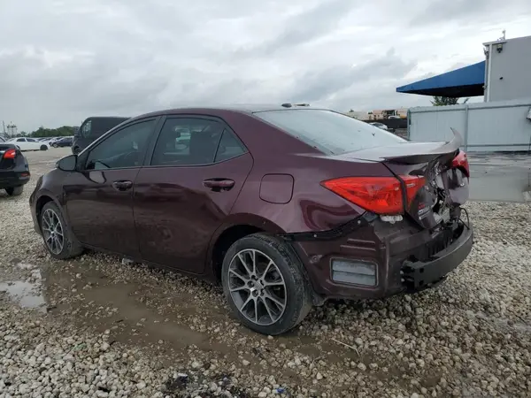 5YFBURHE8HP572632 2017 TOYOTA COROLLA - Image 2