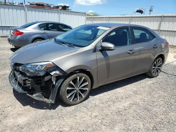 5YFBURHE8HP578804 2017 TOYOTA COROLLA - Image 1