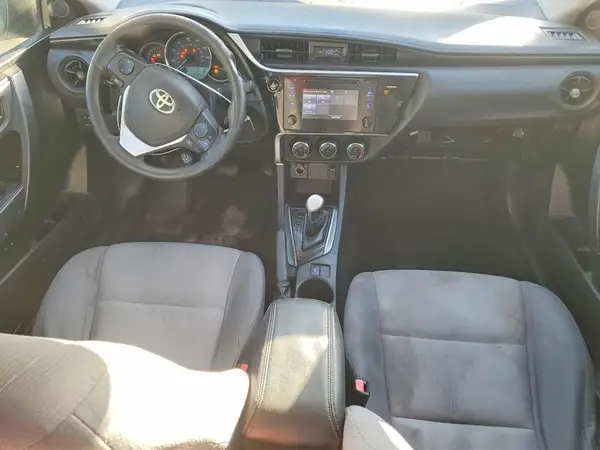 5YFBURHE8HP581346 2017 TOYOTA COROLLA - Image 8