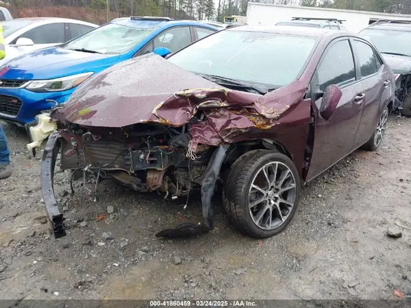 5YFBURHE8HP586627 2017 TOYOTA COROLLA - Image 2