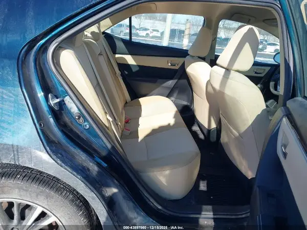 5YFBURHE8HP595473 2017 TOYOTA COROLLA - Image 8