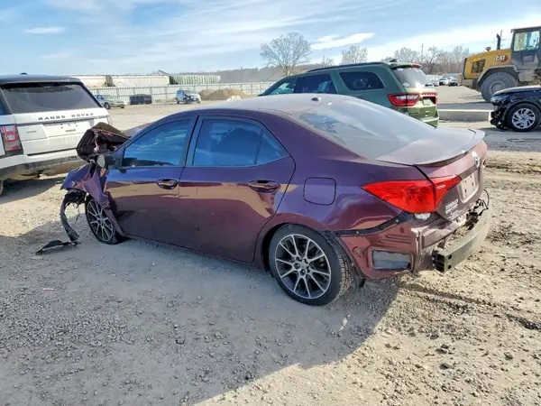 5YFBURHE8HP596736 2017 TOYOTA COROLLA - Image 2