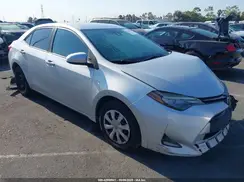 5YFBURHE8HP599605 2017 TOYOTA COROLLA